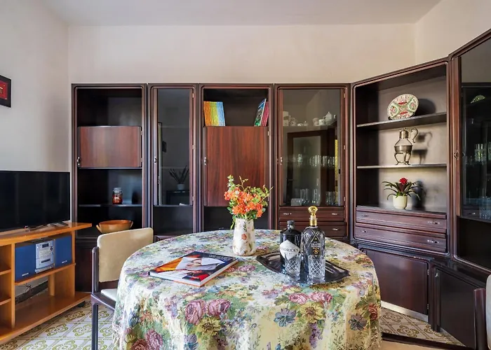Con Giardino E Vista Mare سانتا ماريا نافاريز