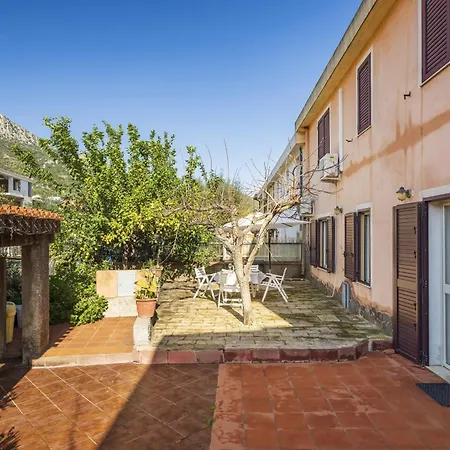 Apartamento Con Giardino E Vista Mare