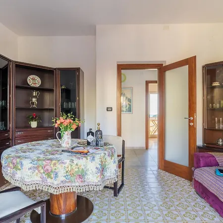 Con Giardino E Vista Mare Apartment *
