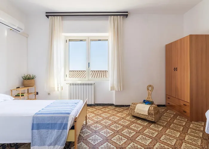 Con Giardino E Vista Mare Apartman *