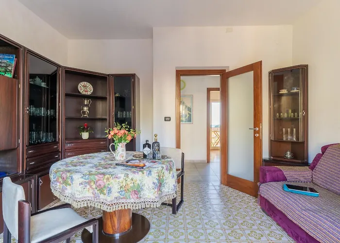 Con Giardino E Vista Mare Apartman *